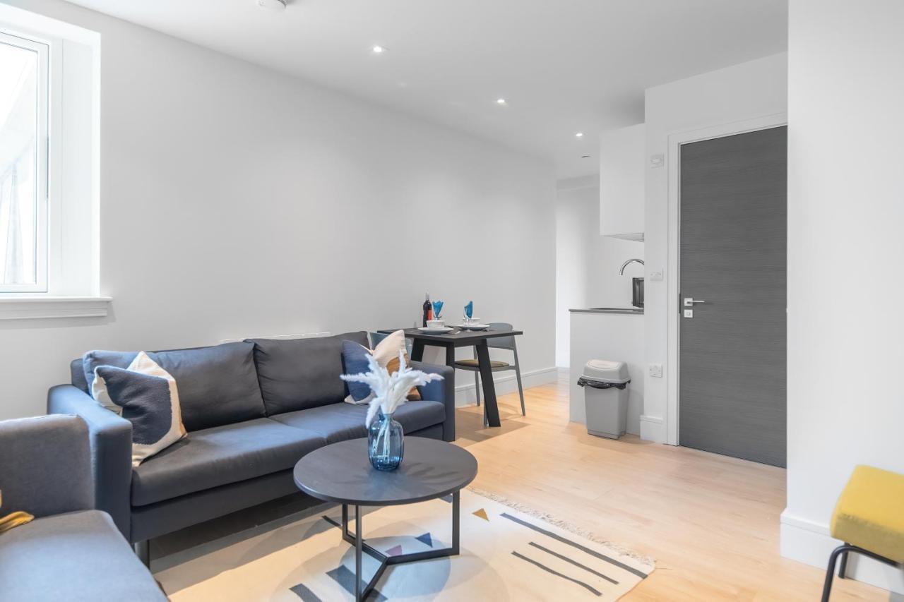 Livestay-Modern Apartments Next To Wembley Stadium 런던 외부 사진