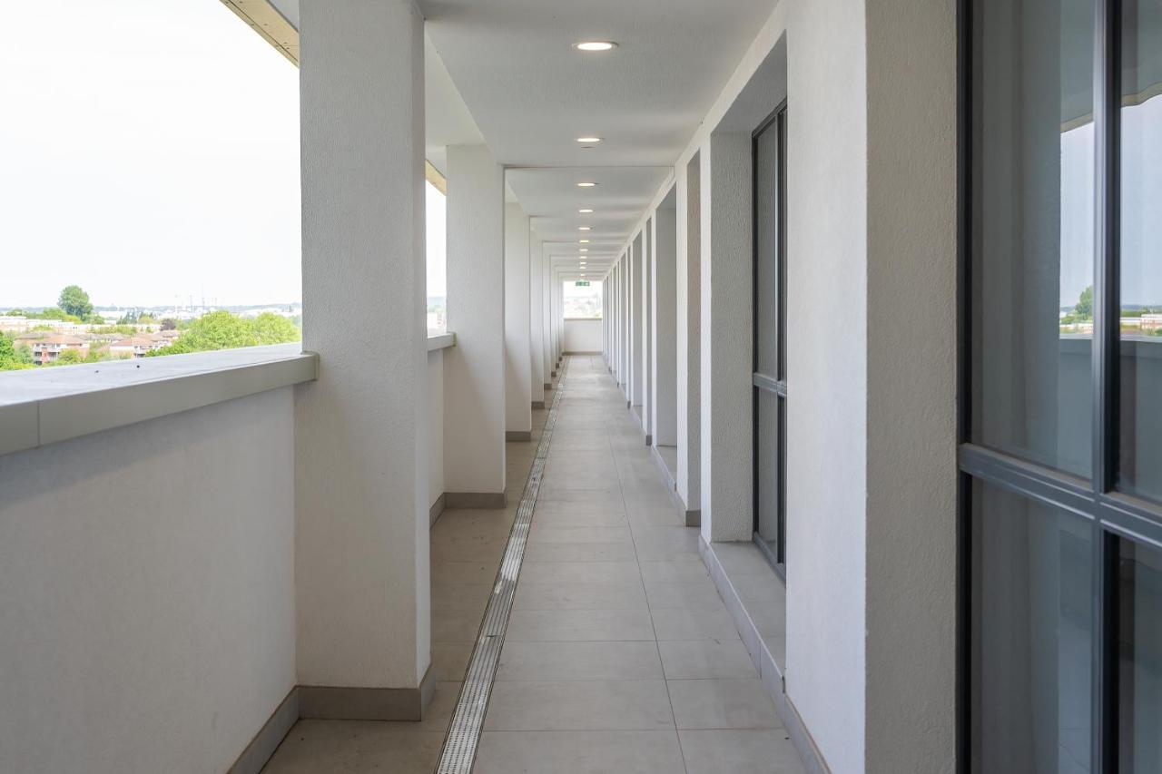 Livestay-Modern Apartments Next To Wembley Stadium 런던 외부 사진